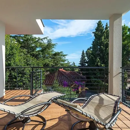 Paliska 2 Holiday home Medulin
